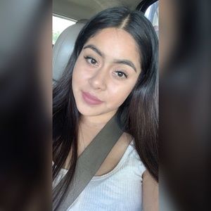 Meet your Posher, Keyla